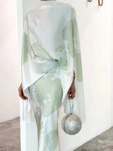 Zarif ve Şık Baskılı Takım Elbise