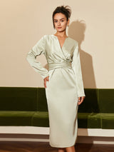 Diz üstü midi elbiseBağlantıyı kopyala (Kopyala)