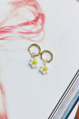 14 Ayar Altın Kaplama Papatya Gibi Sevimli Küpe Beyaz