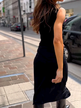 Yuvarlak Yaka Kolsuz Kravatlı Düz Renk Elbise