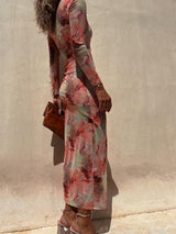 Diz üstü midi elbiseBağlantıyı kopyala (Kopyala)