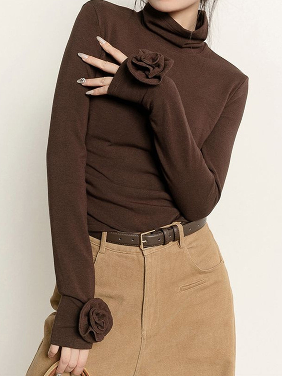 Pileli Turtleneck 3D Çiçekli Slim Tişört