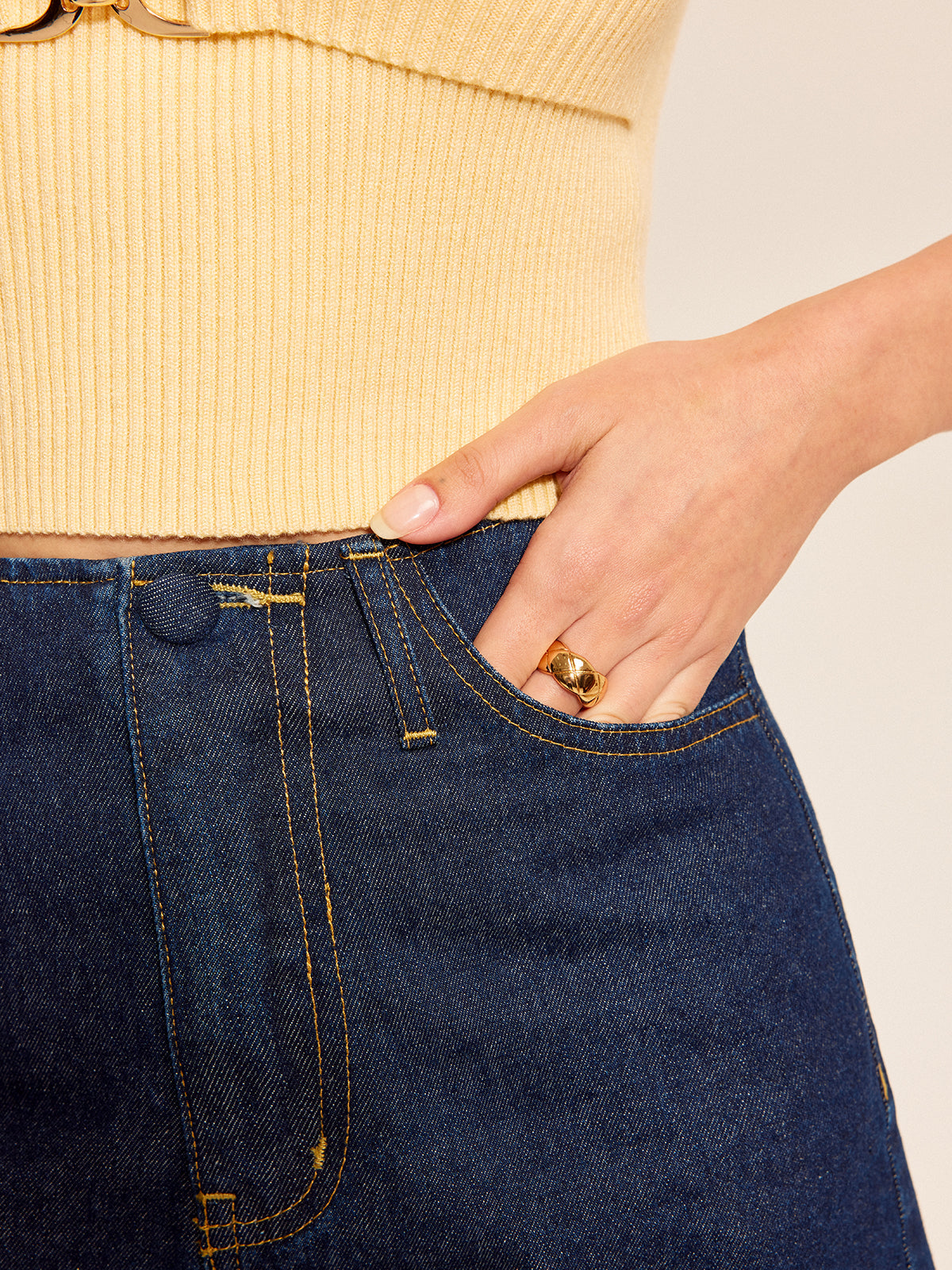 Düğme Detaylı Tokalı Denim Şort Takımı