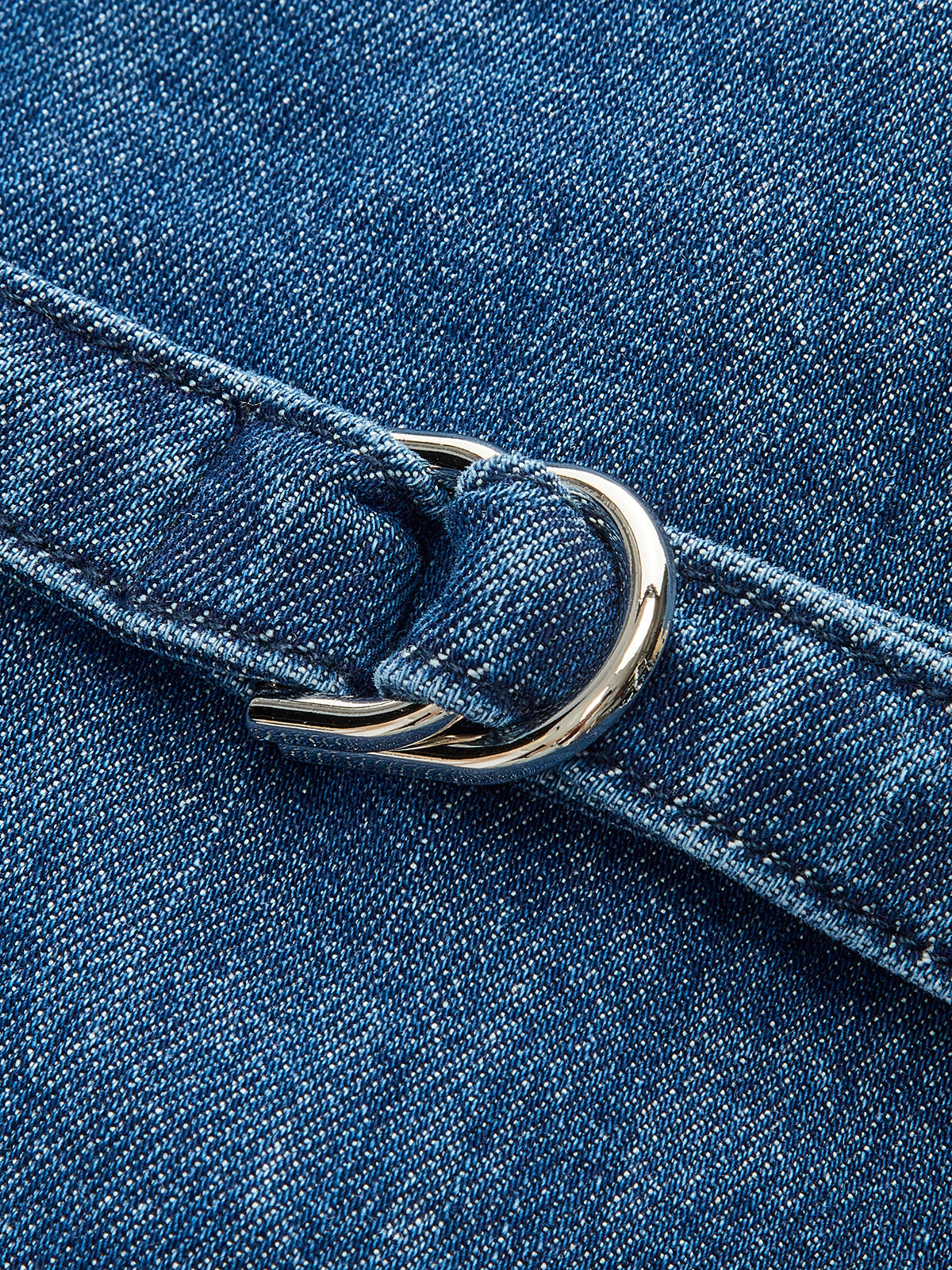 Metal Düğme Bağlamalı Denim V Yaka Şort Takımı