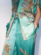 Saten Çiçek Desenli Gömlek ve Pantolon Takımı