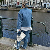 Çiçek Nakışlı Uçan Kol Dik Yaka İnce Ceket