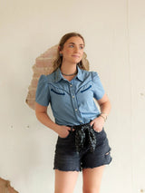 Beyaz Kadın Bluzlar İnce Yaka Zarif Uzun Kollu Gömlek