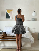 Dalga Çizgili Triko Elbise Açıklaması