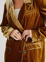 Kadife Yırtmaçlı Blazer