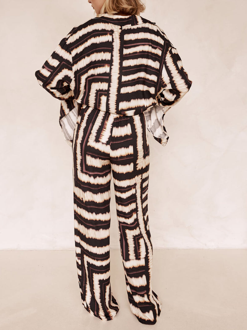 Signature Şerit Dokulu Çikolata Desenli Şalvar Pantolon Takım