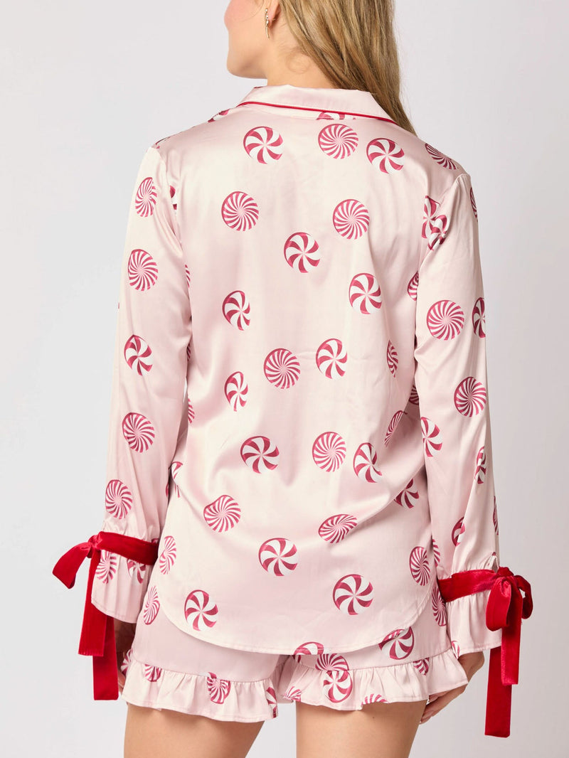 Şeker Desenli Kadife Kenar Detaylı Pijama Takımı