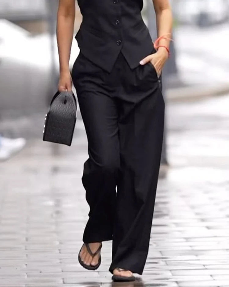 Eğimli Omuz Yelek Boyfriend Pantolon Takım