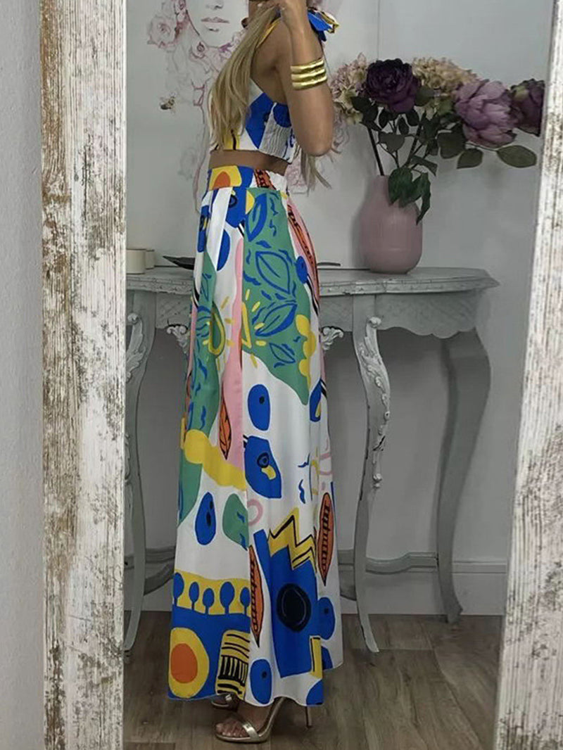 Graffiti Baskılı Omuzdan Bağlamalı Üst ve Pileli Etek Takım