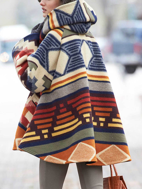 Uzun Kollu Kapüşonlu Baskılı Kaban