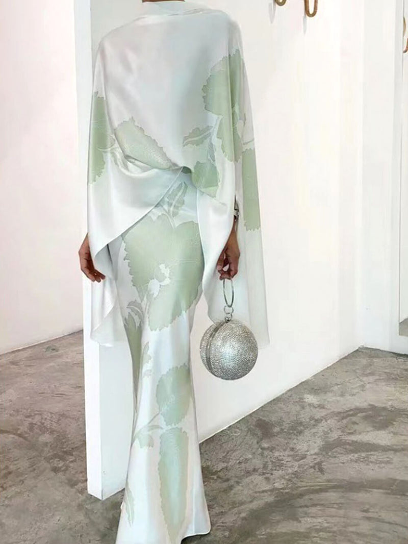 Zarif ve Şık Baskılı Takım Elbise