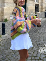 Bol Kontrastlı Kazak Ceket