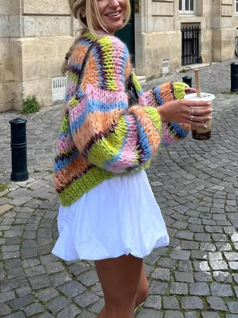 Bol Kontrastlı Kazak Ceket