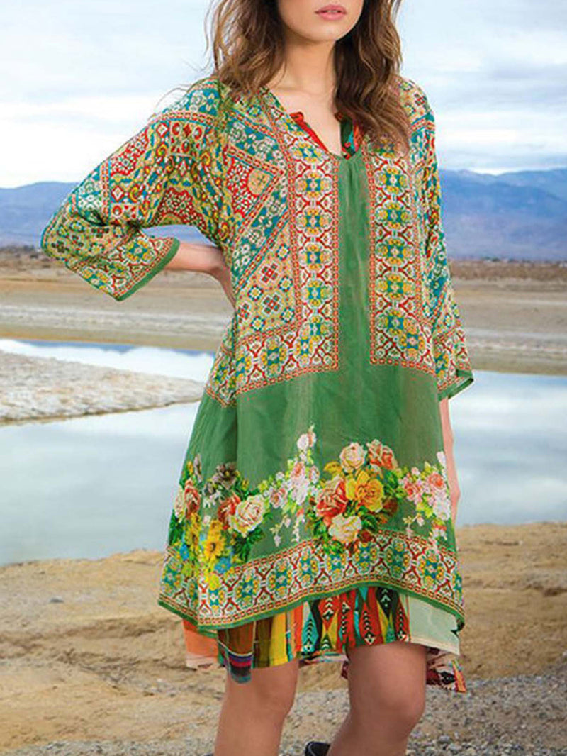 Bayan Günlük Baskılı 3/4 Kol V Yaka Elbise