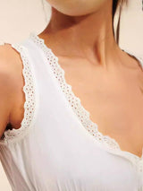 İşlemeli Dantel U Yaka Kolsuz Bluz