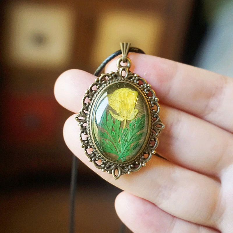 Reçine Preslenmiş Çiçek Kolyeler - Fransız Retro Menekşe ve Lobelia Erinus