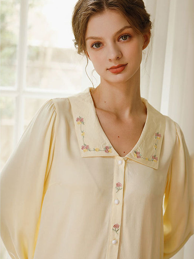 Saten Gül Nakışlı Pijama Takımı