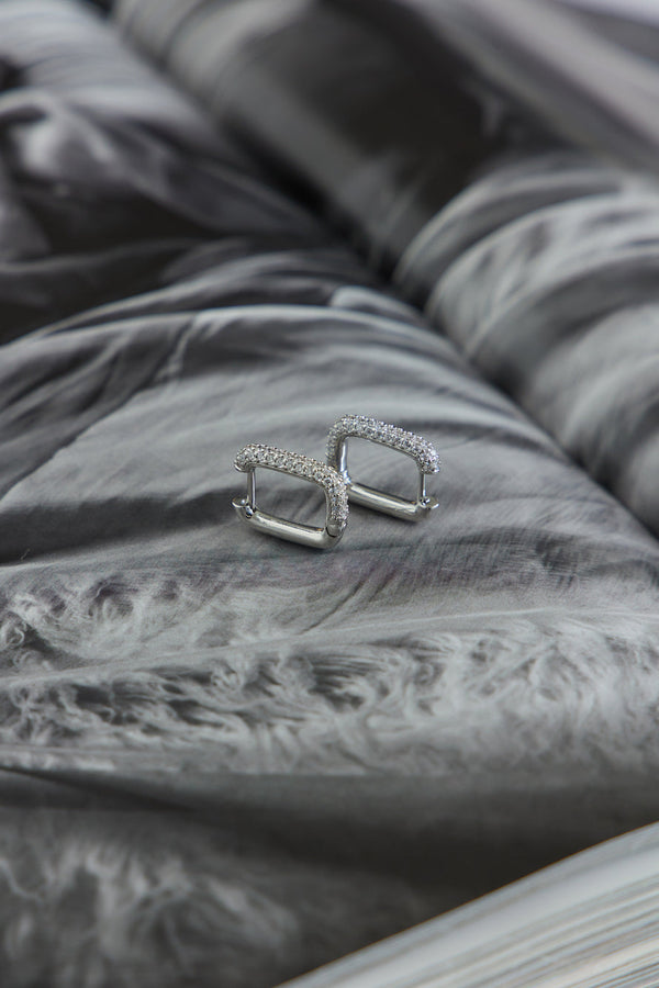 18 Ayar Altın Kaplama Özel Tılsım Küpe Gümüş