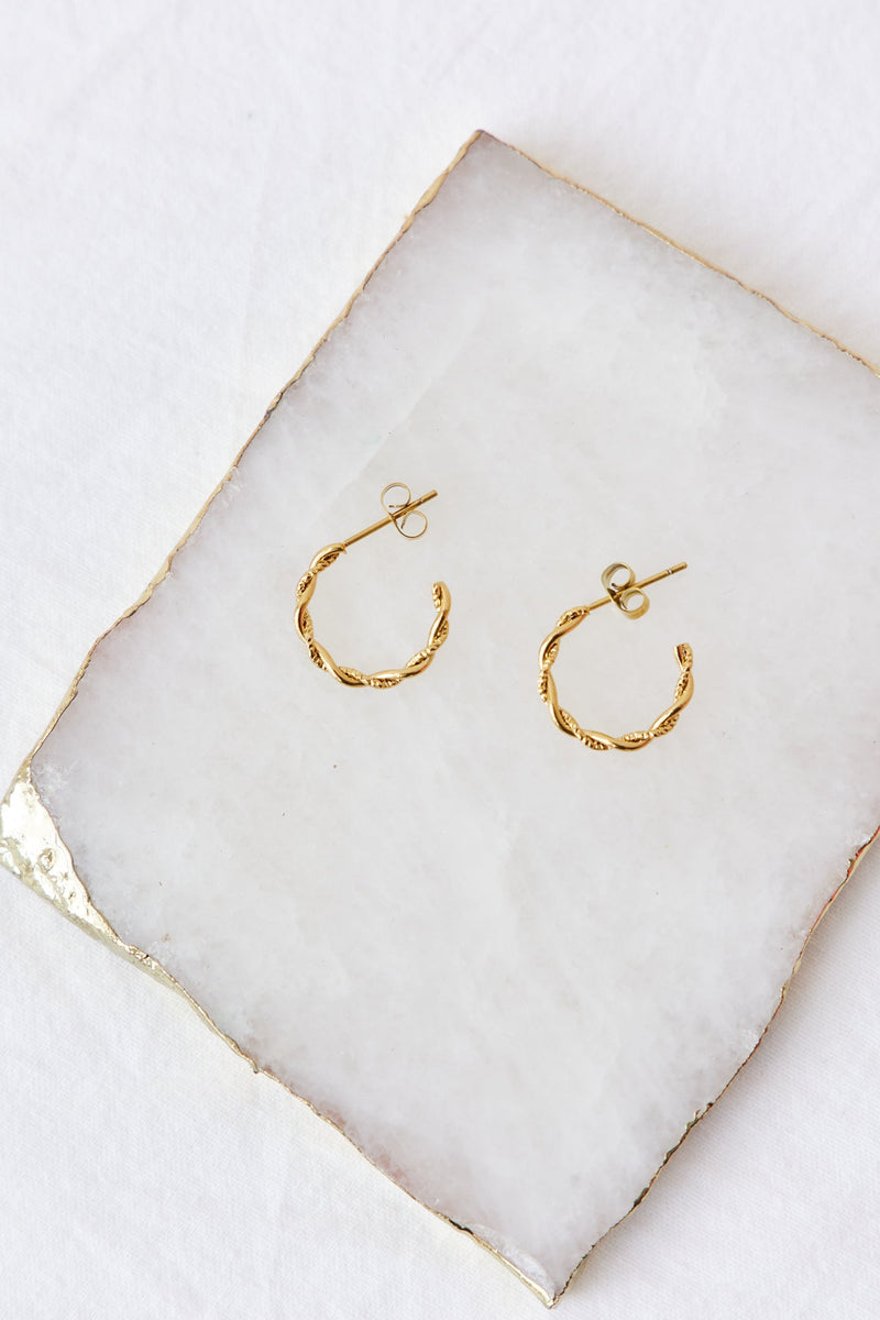 18 Ayar Altın Kaplama Melek Duygusu Küpe