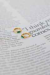 18 Ayar Altın Kaplama Gözler Ruha Küpe Zümrüt