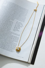 18 Ayar Altın Lüks Görünümlü Taşlı Kolye Altın