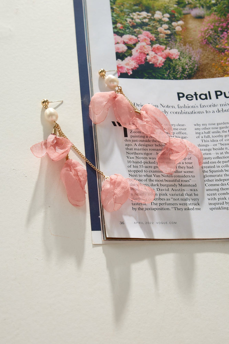 18 Ayar Altın Kaplama Çiçekli Yapraklı Küpe Altın