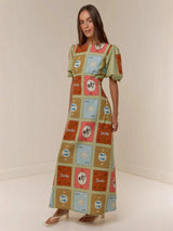 Diz üstü midi elbiseBağlantıyı kopyala (Kopyala)