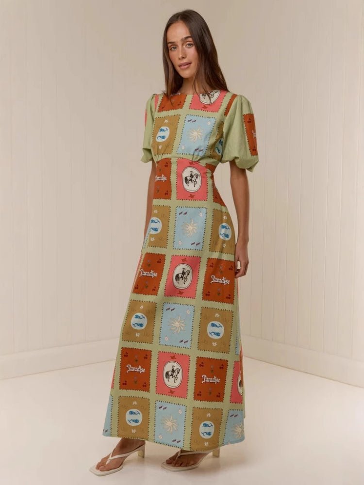 Diz üstü midi elbiseBağlantıyı kopyala (Kopyala)