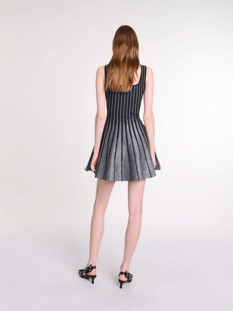 Kolsuz Keten Düşük Bel Midi Elbise