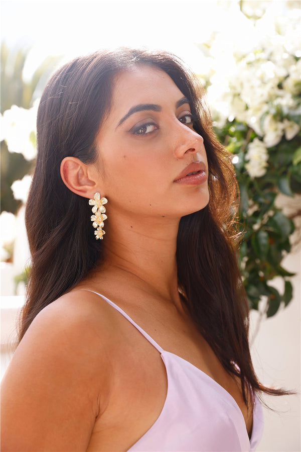 18 Ayar Altın Kaplama Hibiscus Küpe Altın