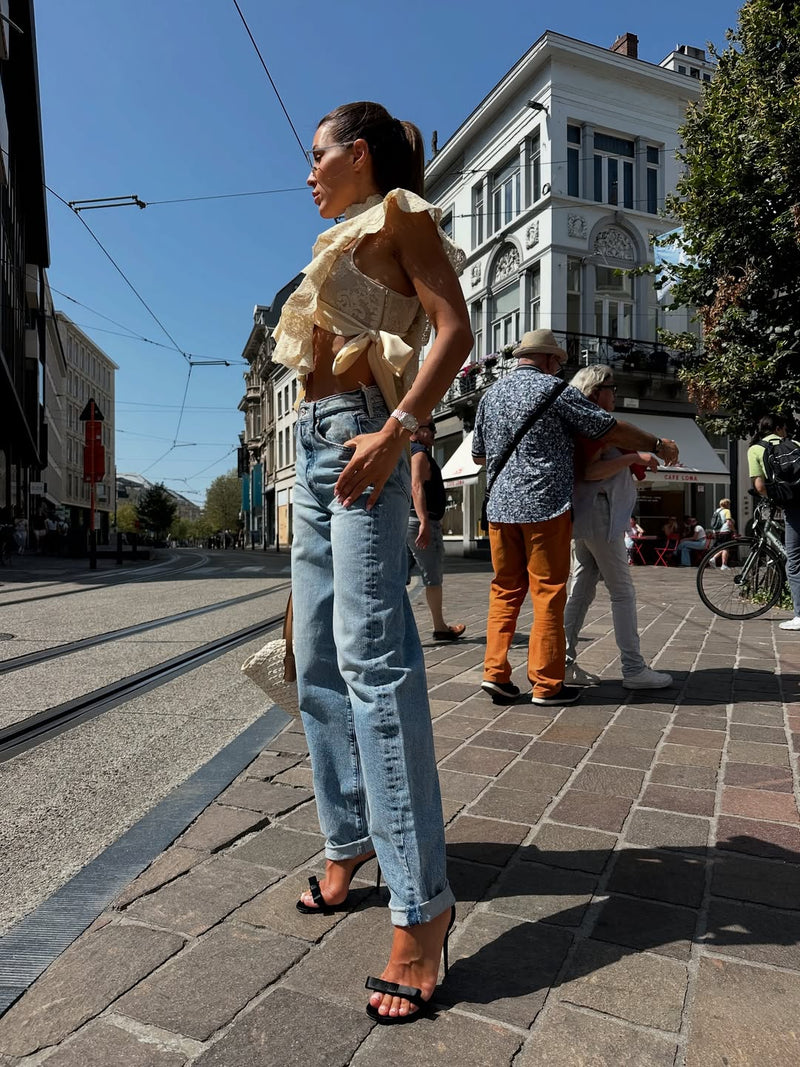 Lightness Streamer Lace Crop Top