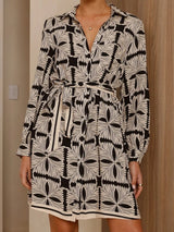 Sırtı Açık Vücuda Oturan Mini Elbiseler