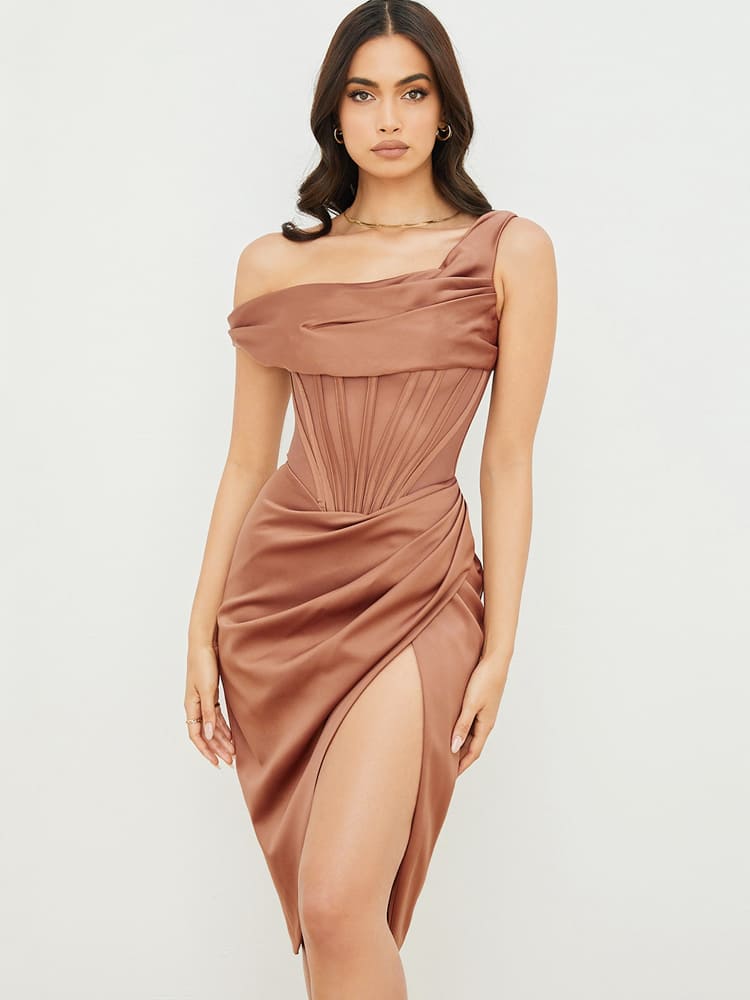 Kap Omuz Korse Bodycon Midi Elbise - Şeker Kahve