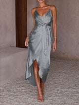 Şık Benzersiz Askılı Fransız Boyundan Bağlamalı Midi Elbiseler