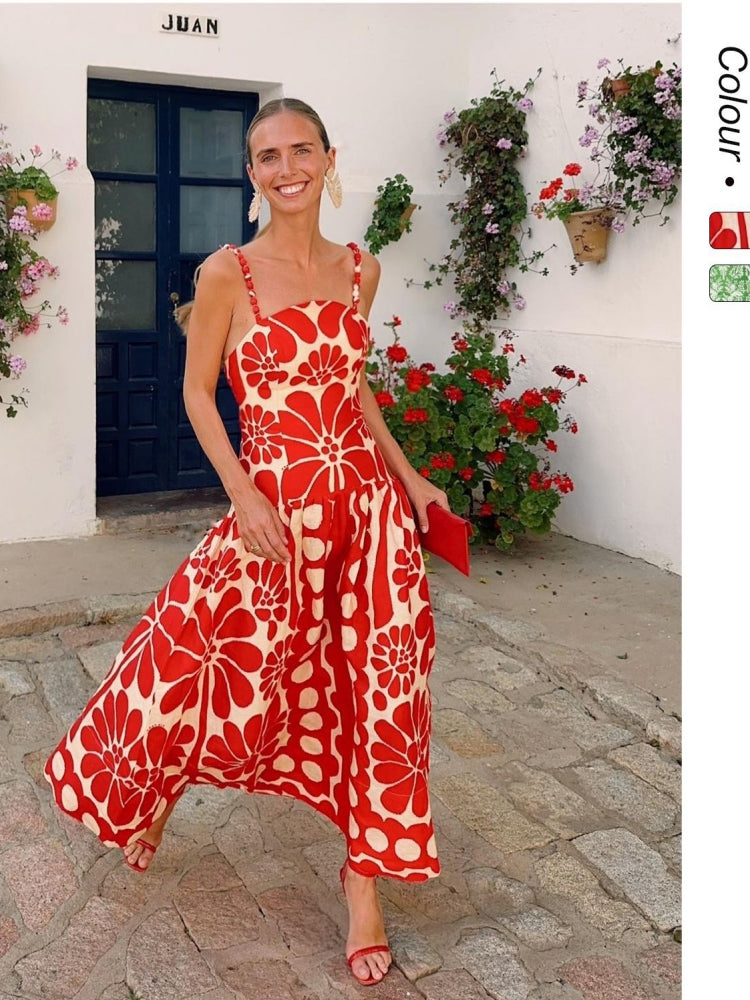 Diz üstü midi elbiseBağlantıyı kopyala (Kopyala)