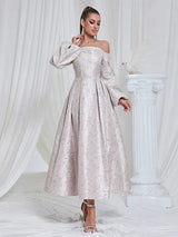 Omuz Açık Jakarlı Elbise