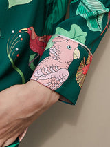 Yeşil Papağan Desenli İpek Pijama Takımı