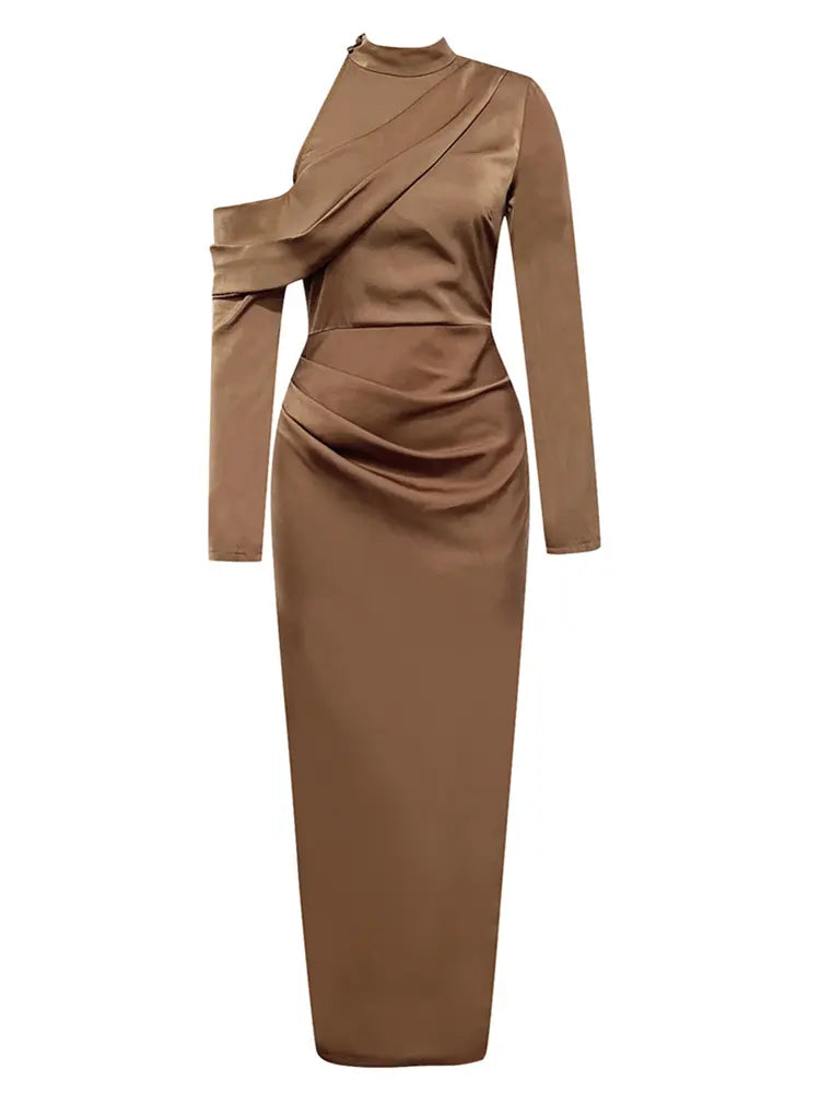 Minimalist Yandan Yırtmaçlı Akşam Elbisesi