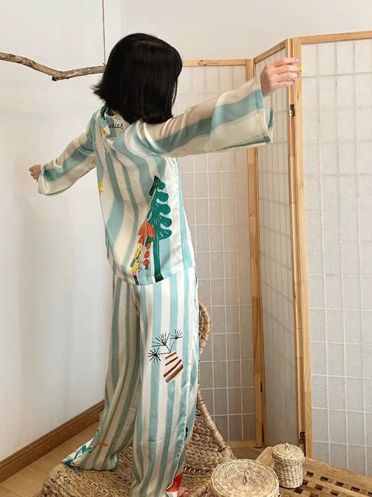 Ev Tekstili - Baskılı Buz İpek Uzun Kollu Pijama Takımı