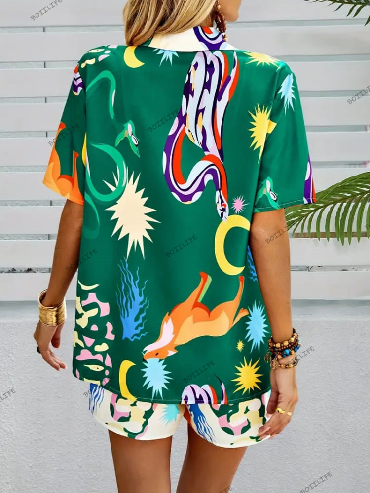 Modaya Uygun Çiçek Desenli Günlük Hırka ve Şort Takımı