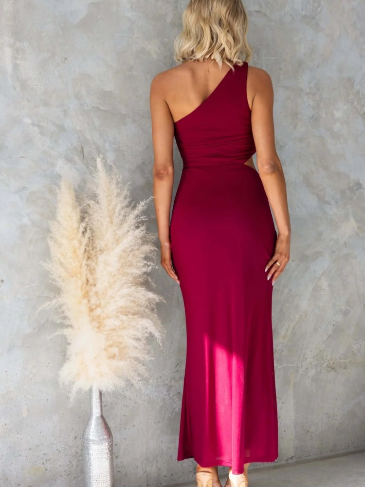 Romantic One-Shoulder Maxi