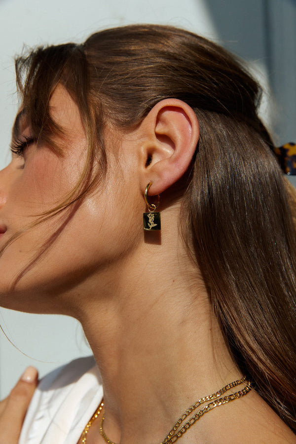 18 Ayar Altın Kaplama Kızıl Kalp Küpe Altın