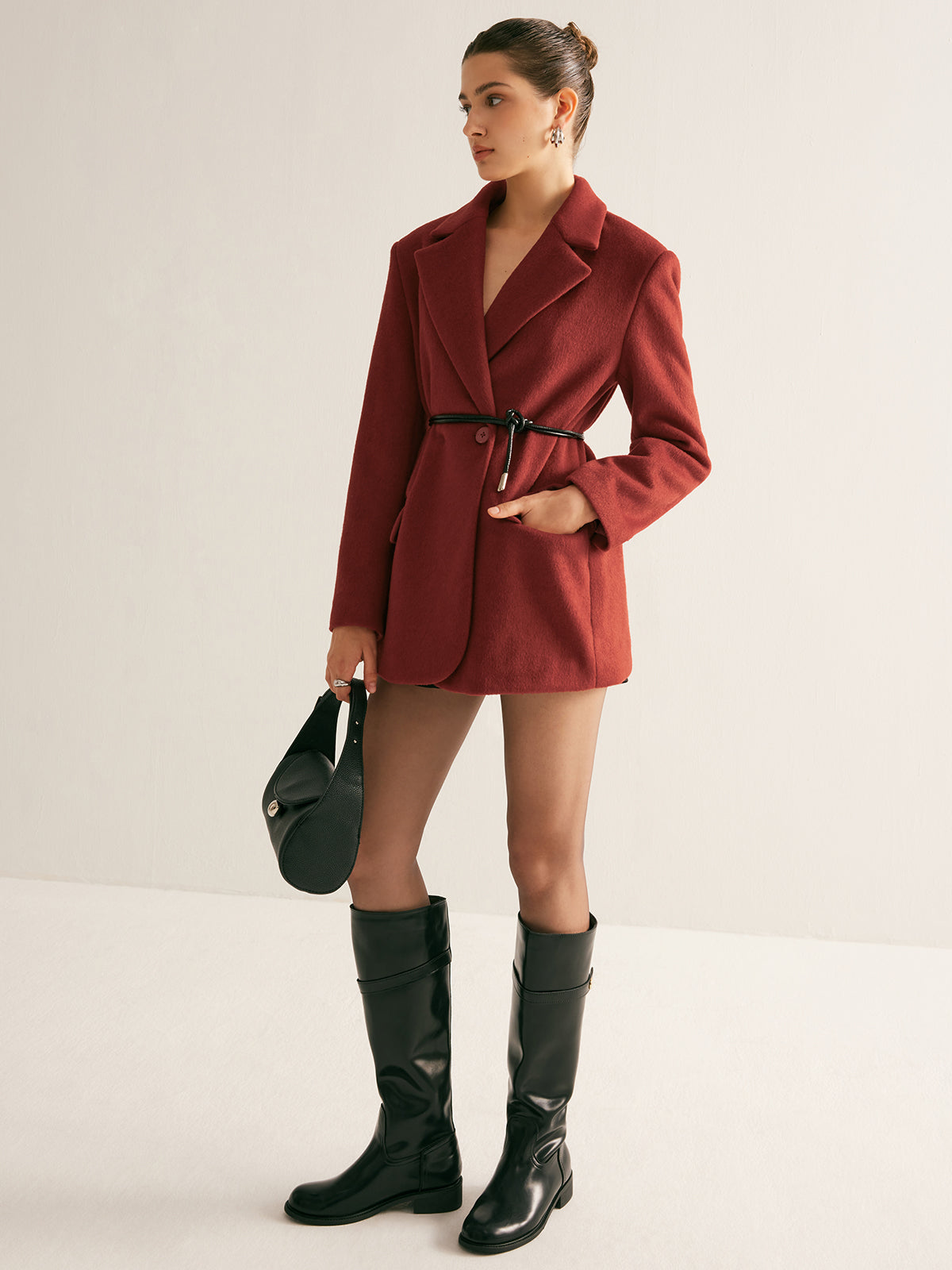 Omuzluklu Yün Karışımlı Kemerli Blazer