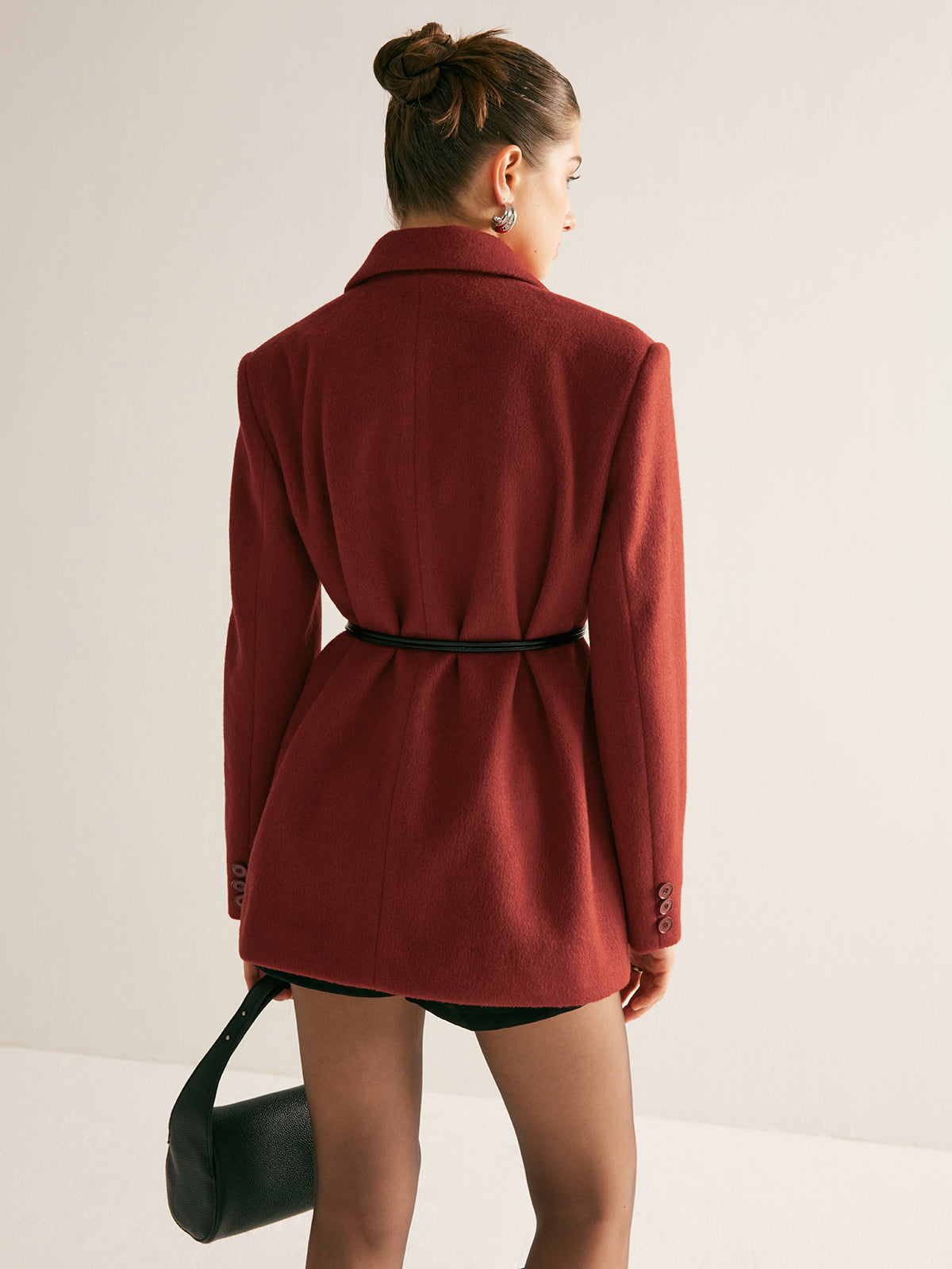 Omuzluklu Yün Karışımlı Kemerli Blazer