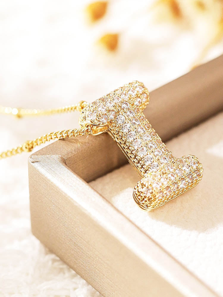 Pavé Kabarcık Harfli Monogram Kolye