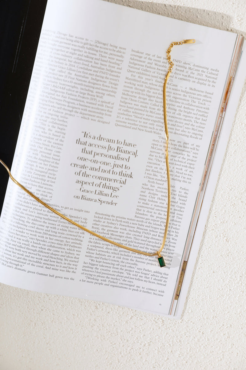 18 Ayar Altın Kaplama Maden İşlemeli Kolye Yeşil